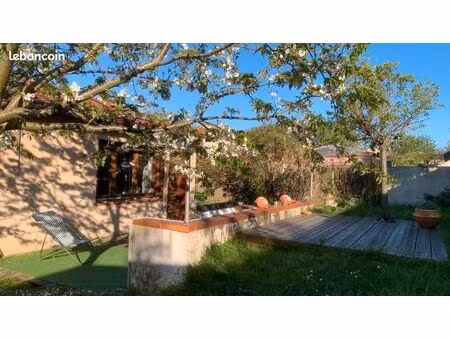 maison individuelle de 100m2 sur parcelle de 450 m2 centre ville de l'isle-jourdain