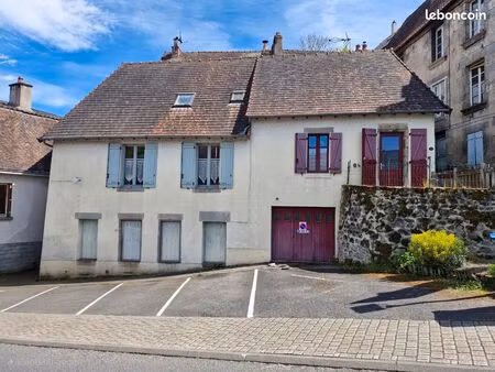maison en centre ville à aubusson