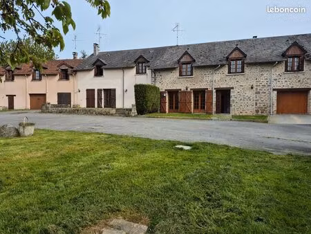 longère de 3 habitations indépendantes