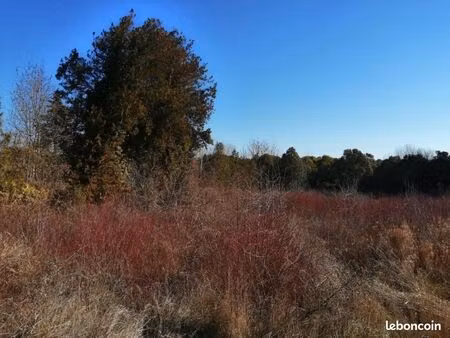 terrain 300 m² miramas