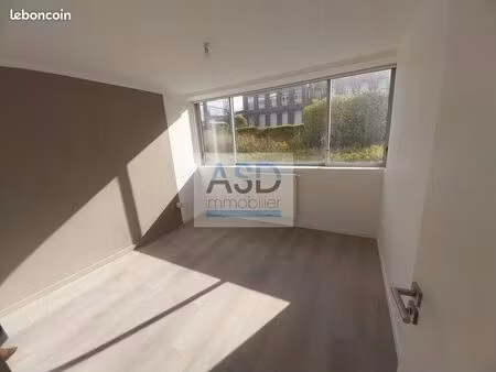 studio 1 pièce 18 m²