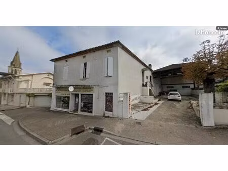 a vendre local commercial + maison t4 + hangar bien placé à condom commerce entrepot ateli