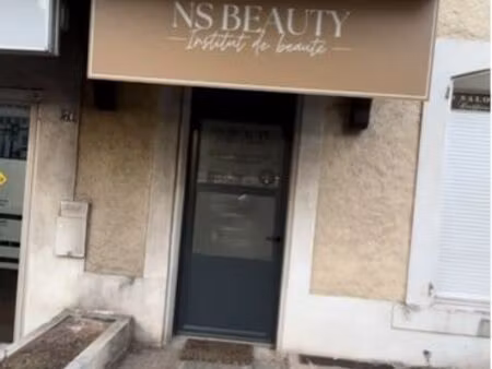 local commercial 15m2