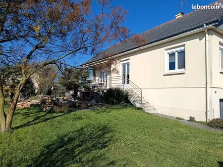 pavillon 6 pièces 80 m²