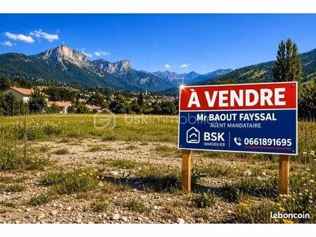 terrain 1 016 m² die