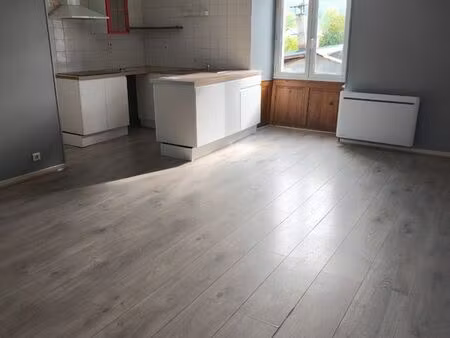 loue appartement t3 arudy