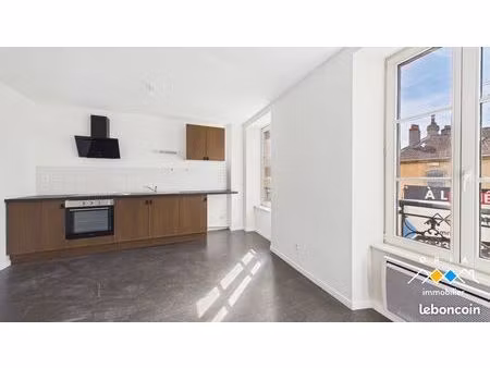 appartement 3 pièces 75 m²