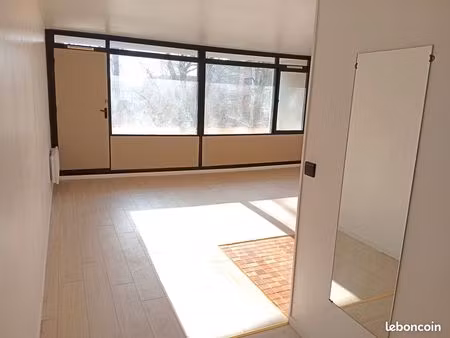 appartement 2 pièces 57 m²