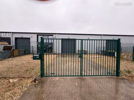 bureaux/local commercial à louer