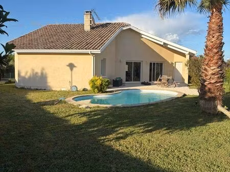 belle maison 5 pièces 119 m² – piscine  jardin  et garage environnement calme proche dax