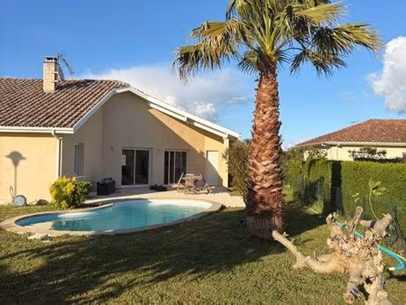 maison 4 pièces 119 m² avec piscine -jardin quartier calme