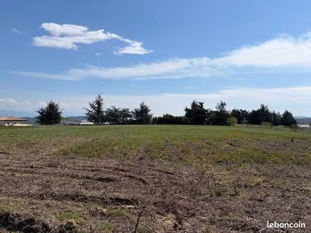 cherche terrain libre constructeur