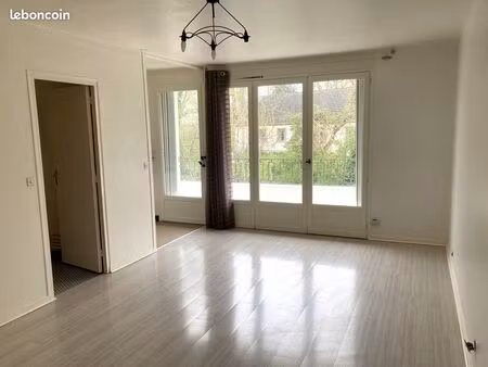 appartement t1 avec balcon bernay