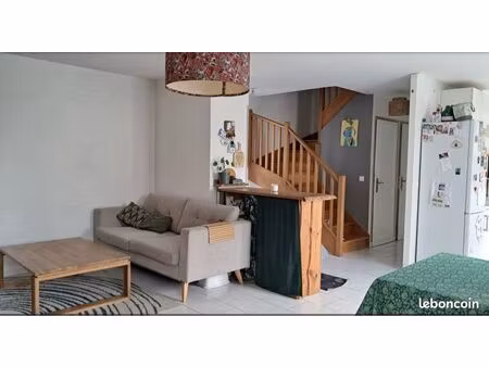 t5 dans maison en duplex avec jardin