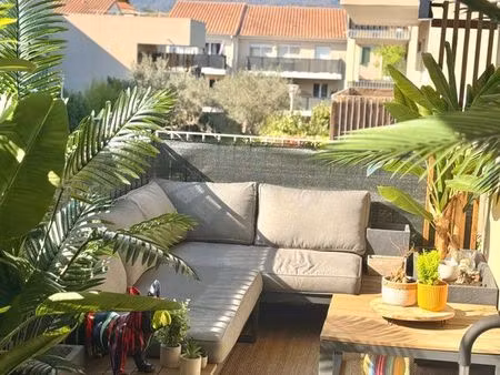 appartement t3 refait a neuf / calme / box et parking