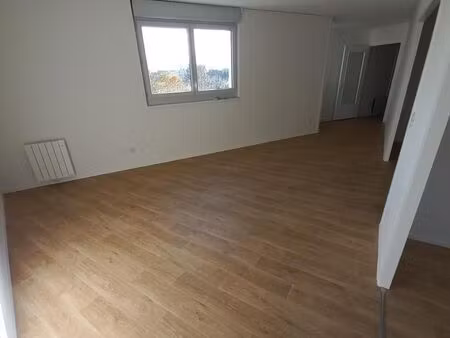 appartement 2 pièces 67 m²