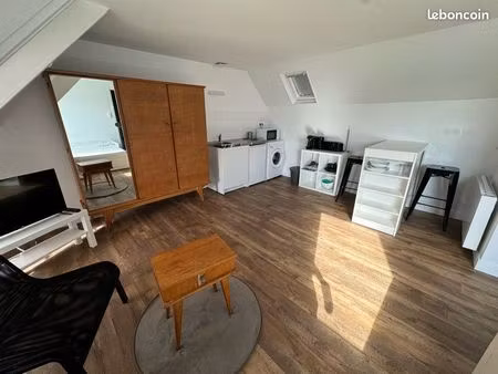 grand studio proche epr