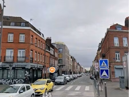 emplacement n°1 : cession de fonds de commerce / droit au bail - rue des postes  lille