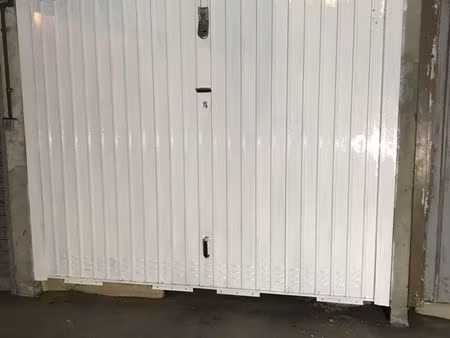 garage à louer