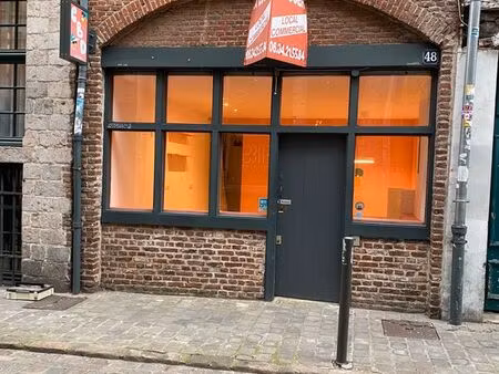 local commercial bel emplacement  vieux lille