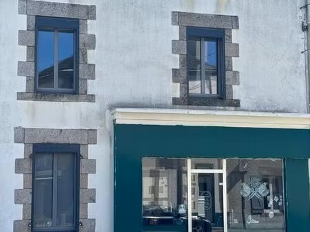 maison en centre ville l'herbergement