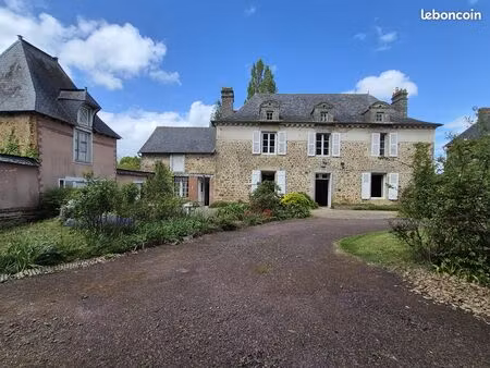 manoir avec parc arboré