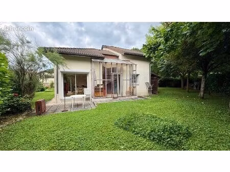 sous location maison avec jardin août 2026