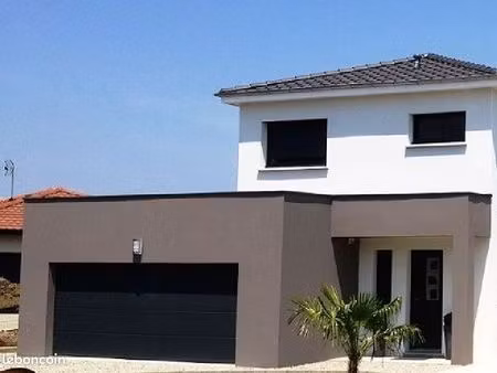 maison 100 m² valence