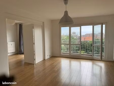 t3 lille avec cave  balcon et parking