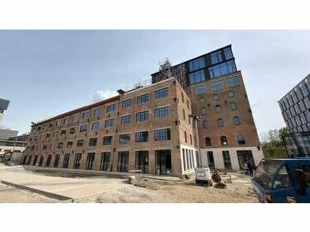 bureaux neufs à louer dans le bâtiment innovation à malines