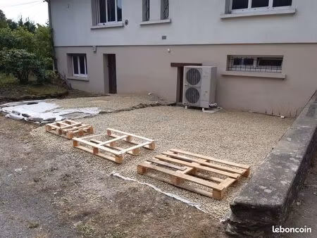 location local commercial