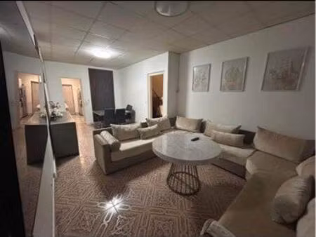 maison 110m2 à louer située dans le centre de loos