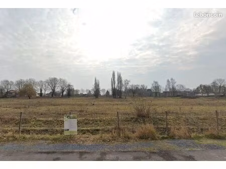 terrain 434 m² courchelettes