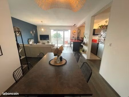 13010 marseille - pont de vivaux appartement t3 84 m² avec grande terrasse