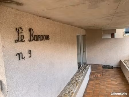 appartement de 64 m² proche du centre ville  sous le musée denis puech