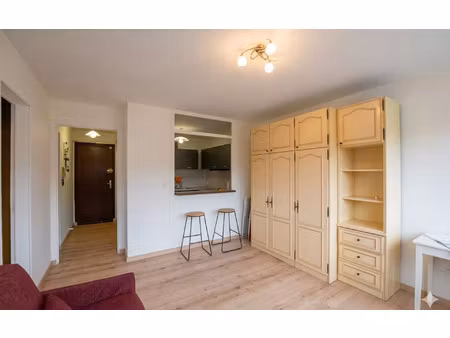 location appartement  28.15 m² t-1 à saint-jean-de-luz  580 €