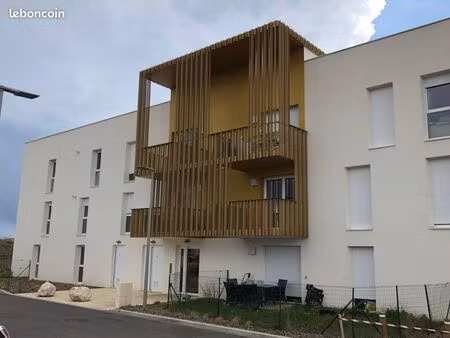 vends appartement t2 43 75 m2