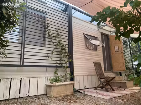 bureau de jardin indépendant – espace de travail lumineux et inspirant