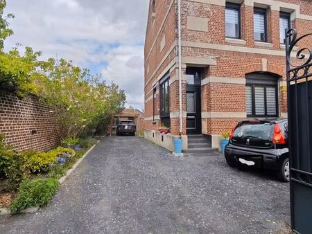 maison de ville 7 pièces 135 m²