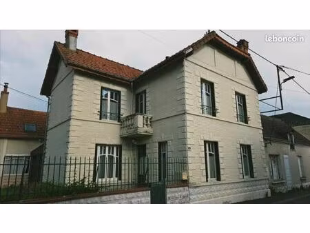 maison 7 pièces 165 m²