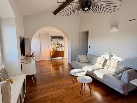 appartement d’exception au cœur d’une bastide du xviiie siècle – marseille 12e