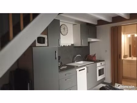 av studio meublé 24 m2