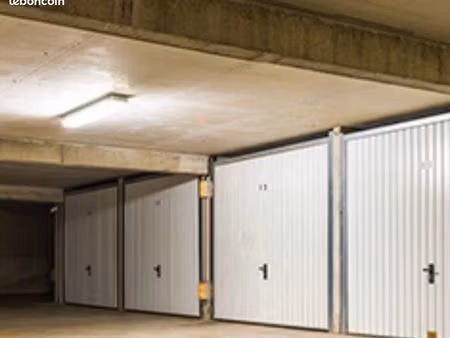 garage / box sous sol