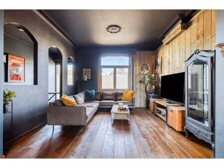 karaktervolle woning te koop te kalmhout-nieuwmoer!