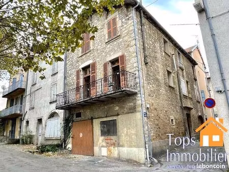 maison 8 pièces 162 m²