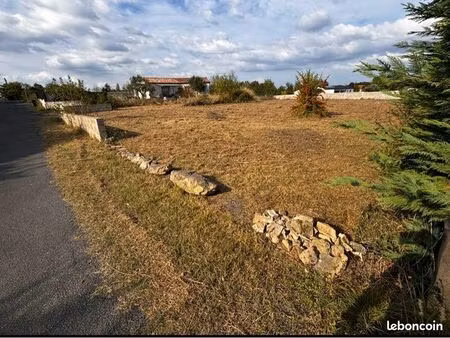 terrain constructible viabilisé – 464 m² – alès (30100)