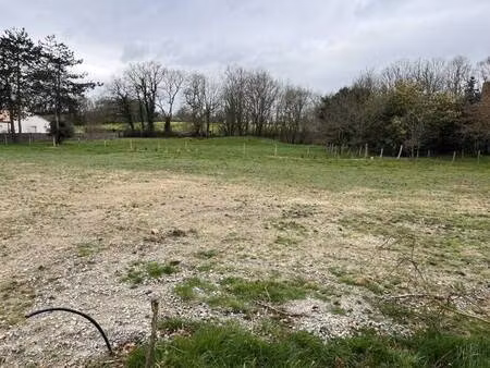 terrain constructible viabilisé à vendre