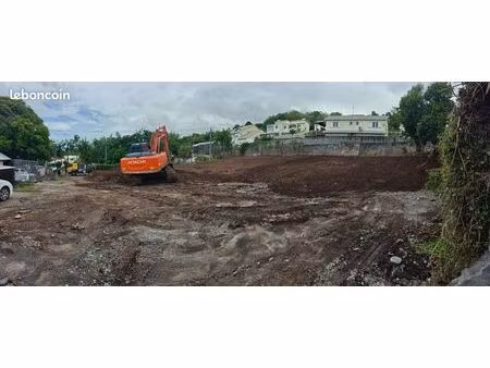 terrain constructible de 411 m2 - ravine des cabris - lot 2