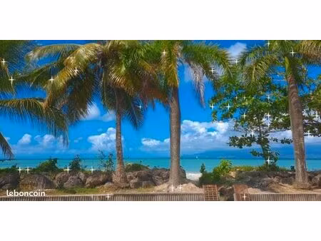 f2 meublé en face de la mer