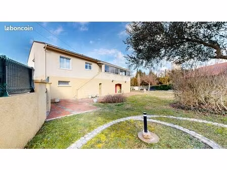 maison 5 pièces 167 m²